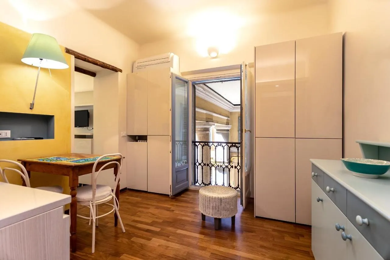 Appartement Pontaccio à Milan